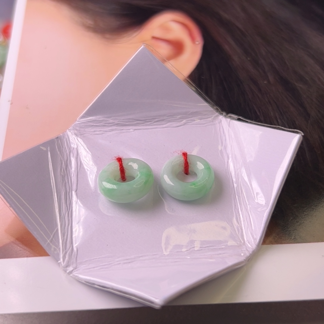 翡翠耳饰未镶嵌甜甜圈