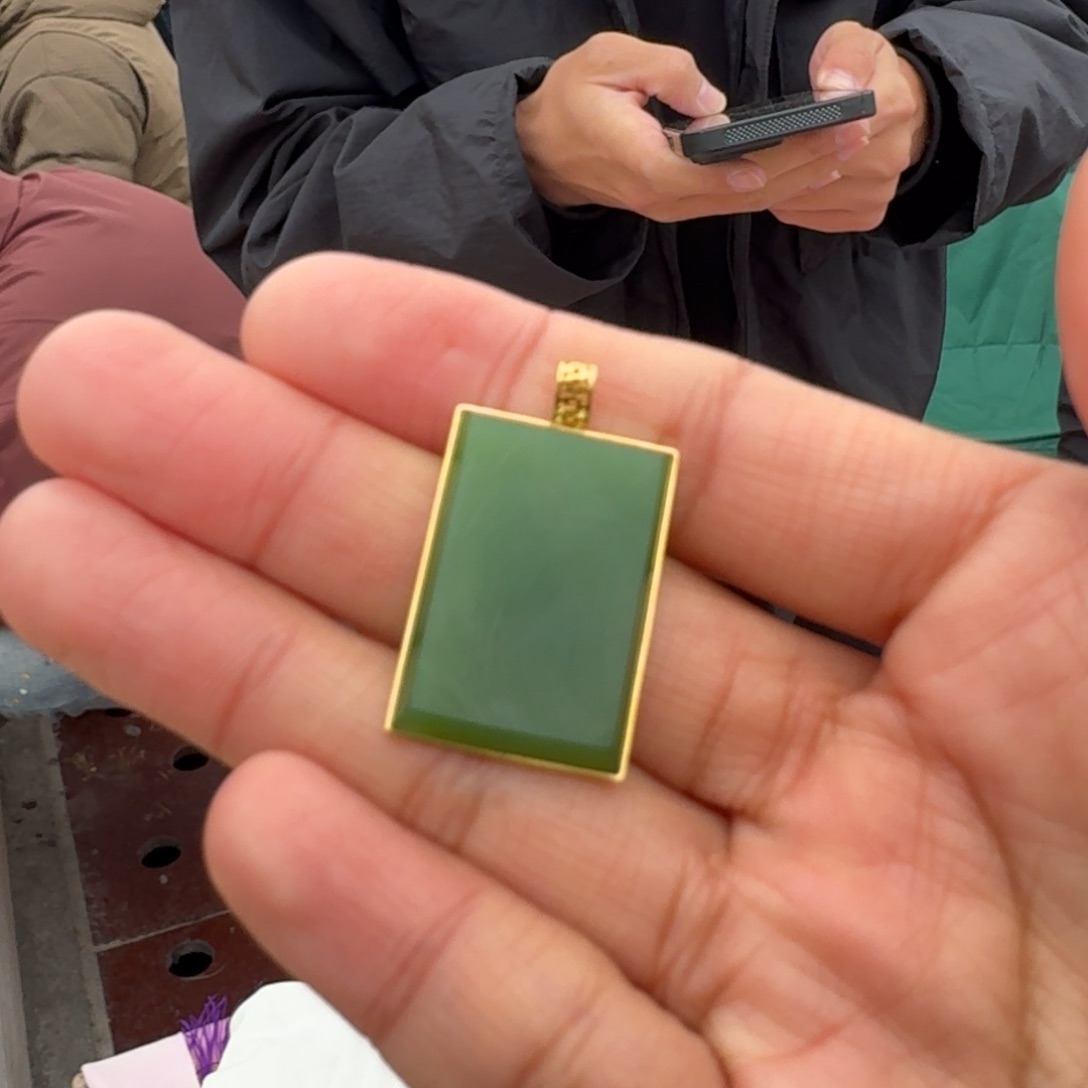 和田玉18K金镶嵌颈饰碧玉无事牌门总多样性拍一发一