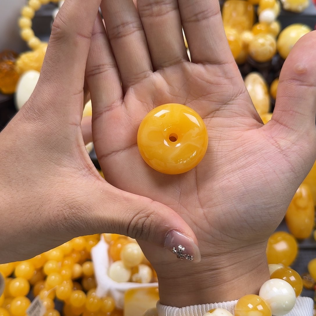 蜜蜡珠宝奇石未镶嵌公主扣