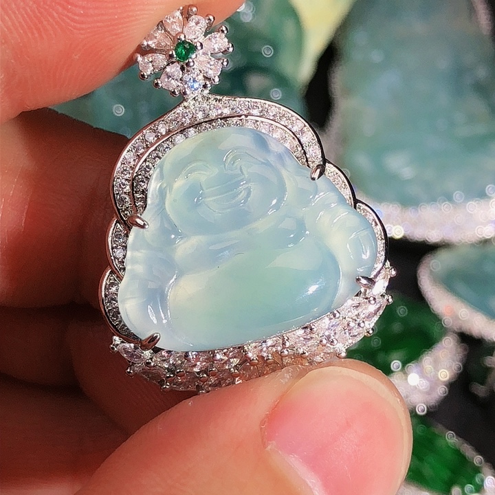 翡翠颈饰未镶嵌5，