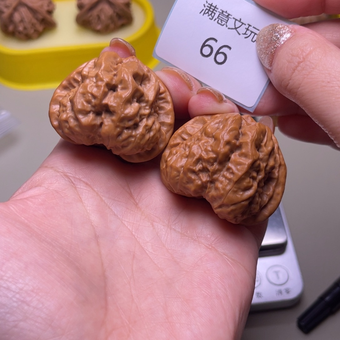 文玩核桃把件蛙蛙40.66