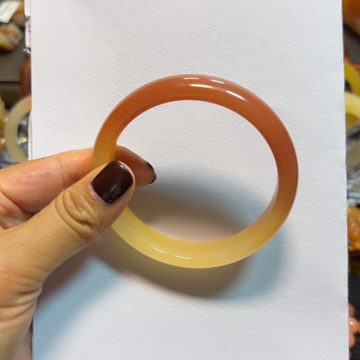 石英质玉（黄龙玉）未镶嵌手镯默