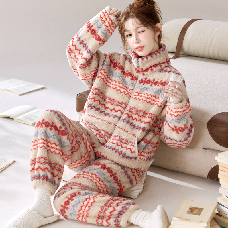 【莎粒绒系列】秋冬时尚立领复古费尔岛睡衣可外穿女士法兰绒家居服