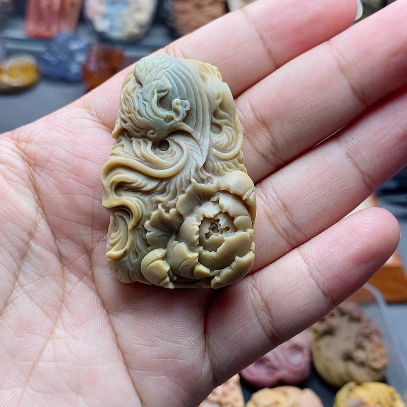 【闪购商品】未镶嵌定制石英质玉吊坠
