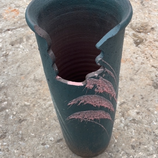 红陶口16高40瑕疵