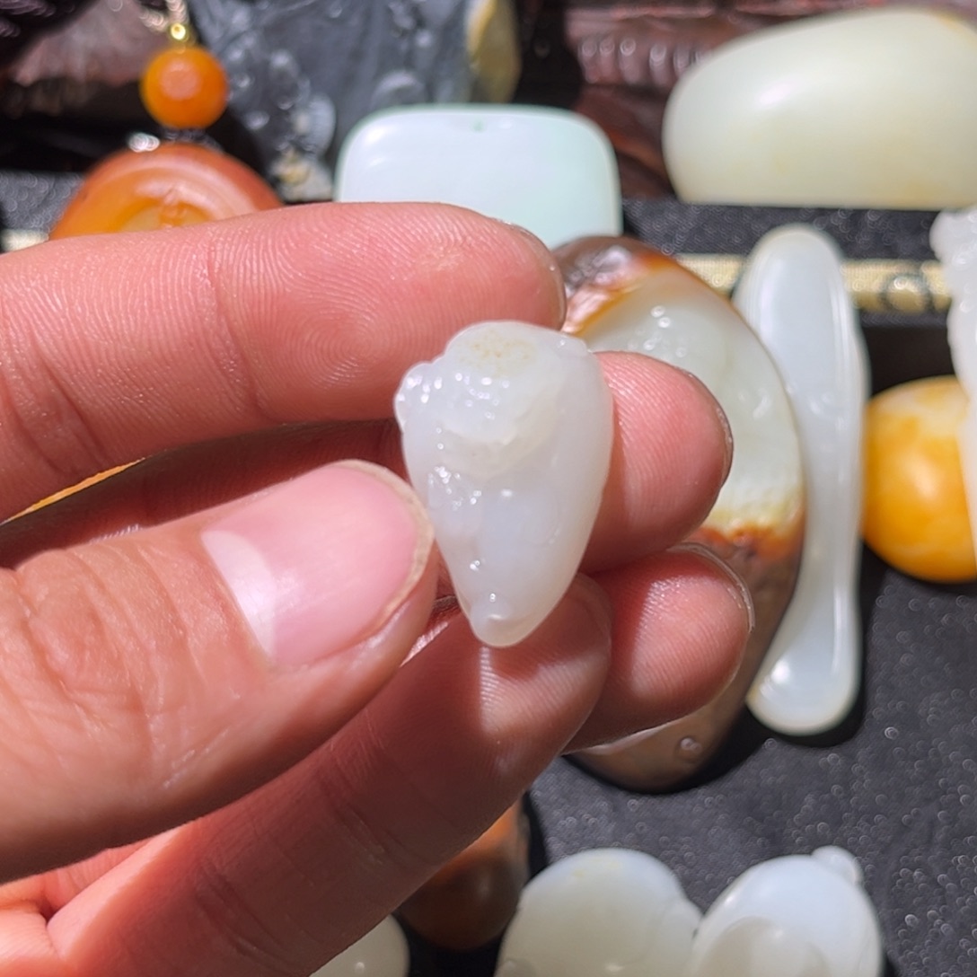 和田玉挂件未镶嵌