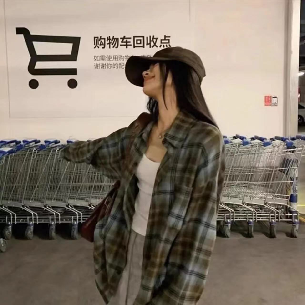 3港风韩版穿搭格子磨毛幂式穿搭设计中长款格子衬衫长袖慵懒风