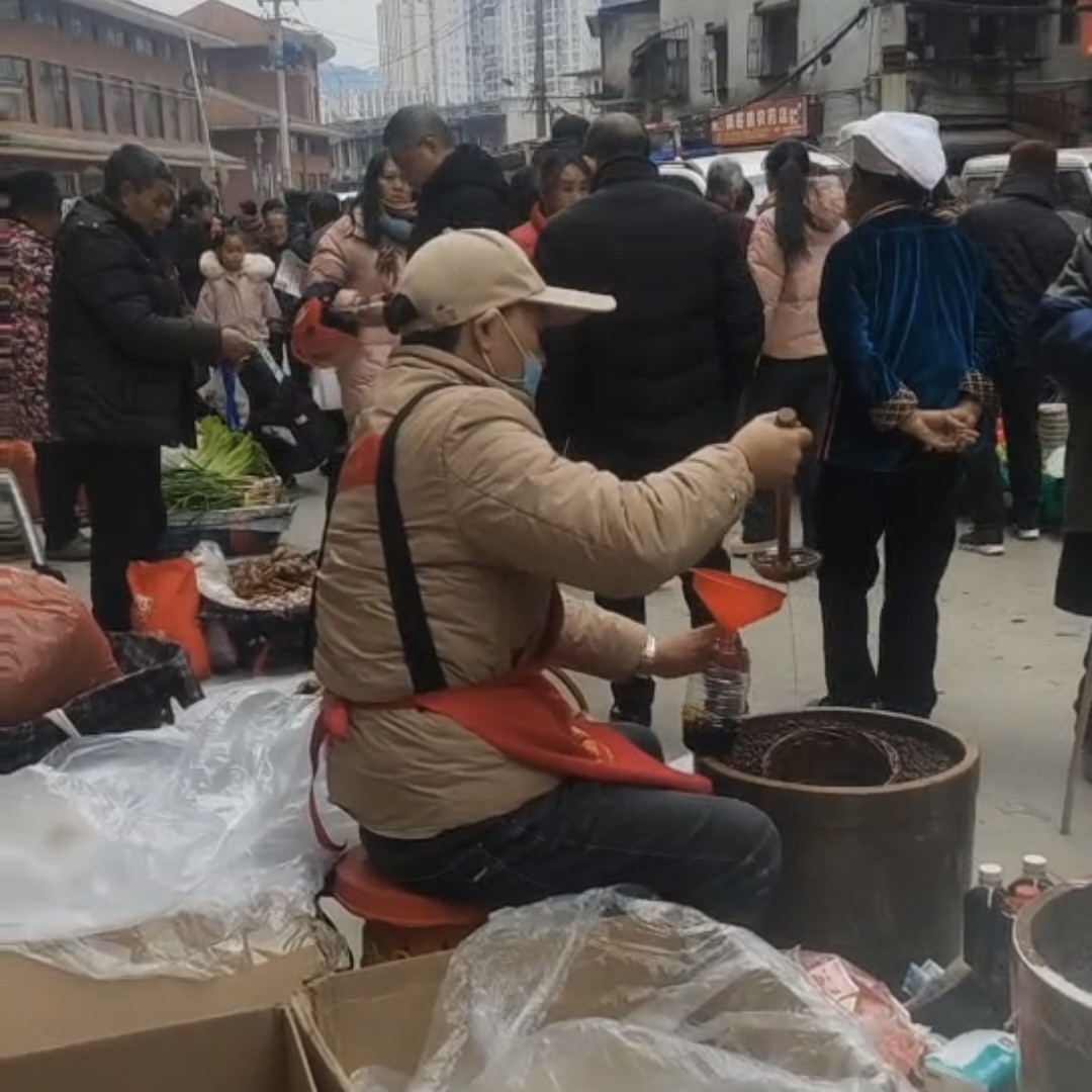 贵州古法传承酿造手工酱油