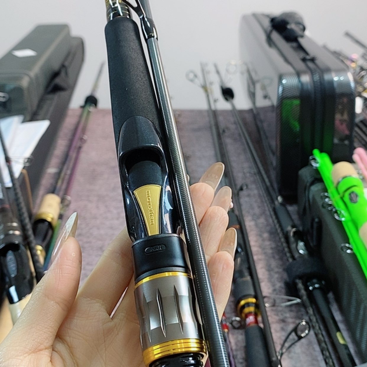 【闪购商品】1.8m以下碳素龙*爸两节路亚杆