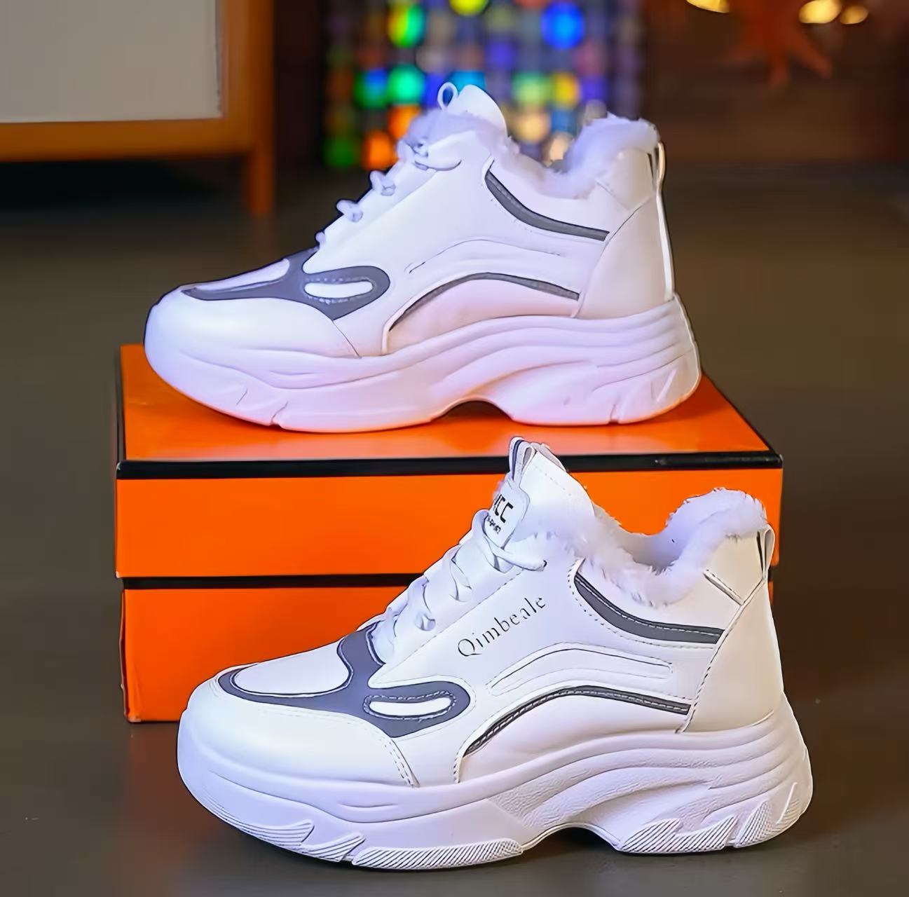 【万达撤柜】厚底增高鞋女2025冬季季新款轻便百搭休闲棉鞋老爹鞋