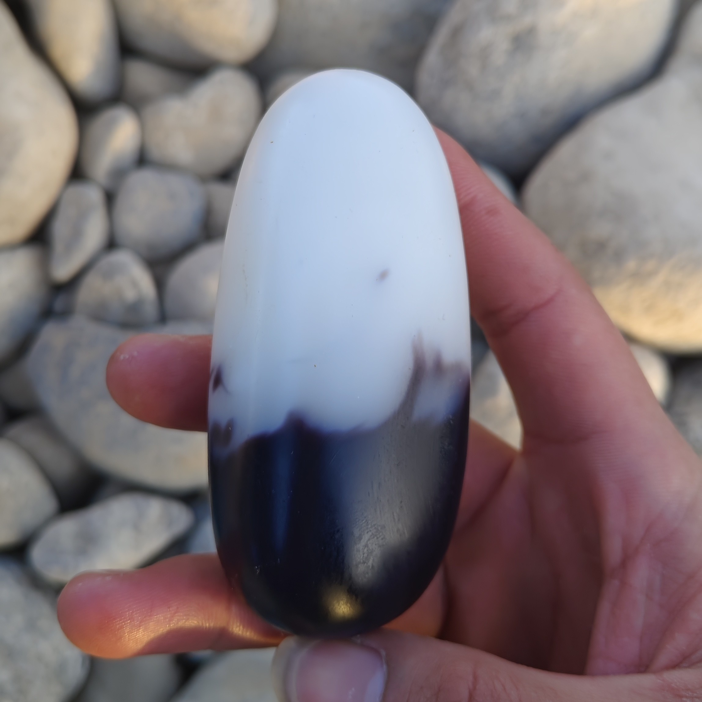 纯天然顶天立地原石