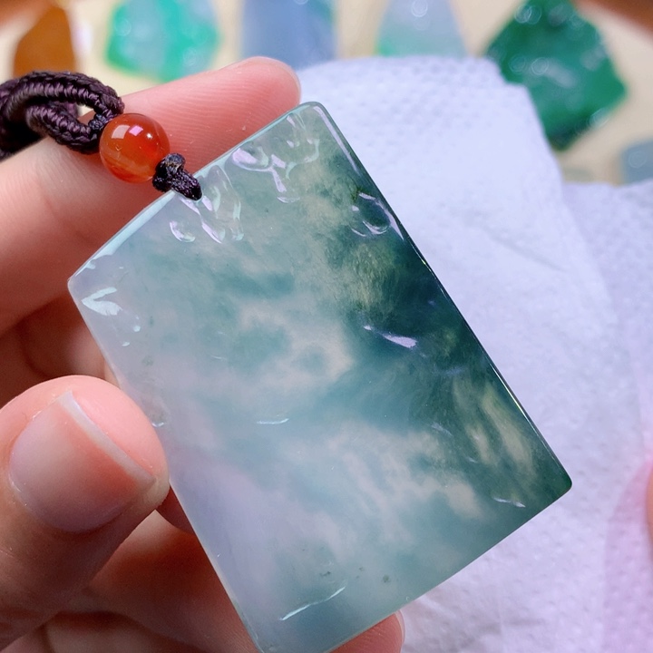 翡翠未镶嵌吊坠(不含链)