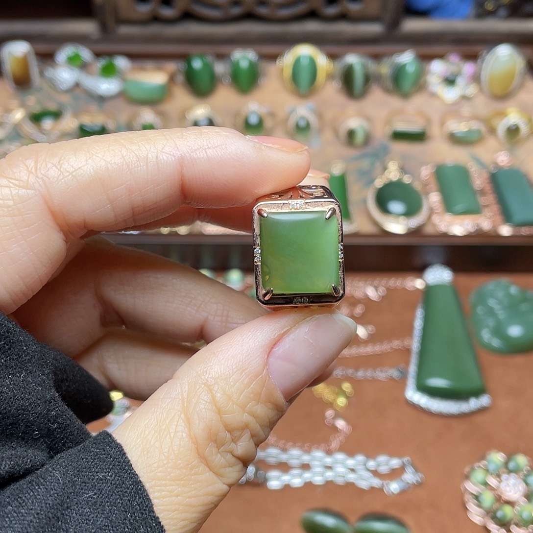 和田玉（碧玉）银S925镶嵌吊坠(赠链)