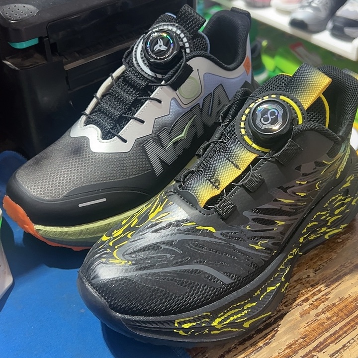 就****37皮面龙鳞纹夜光超轻防滑抓地