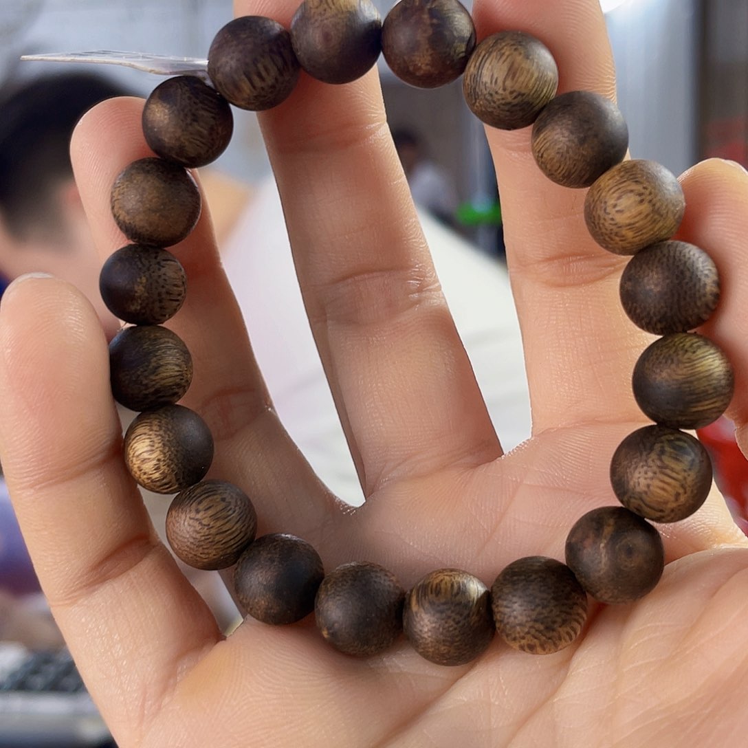 沉香手串海南老白棋圆珠单圈1.0/9克多样性发一
