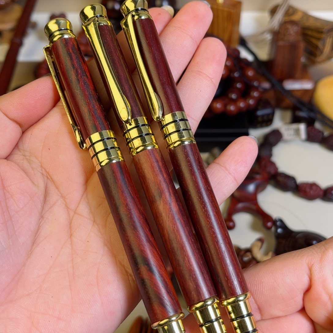 檀香紫檀（小叶紫檀）圆珠笔一个