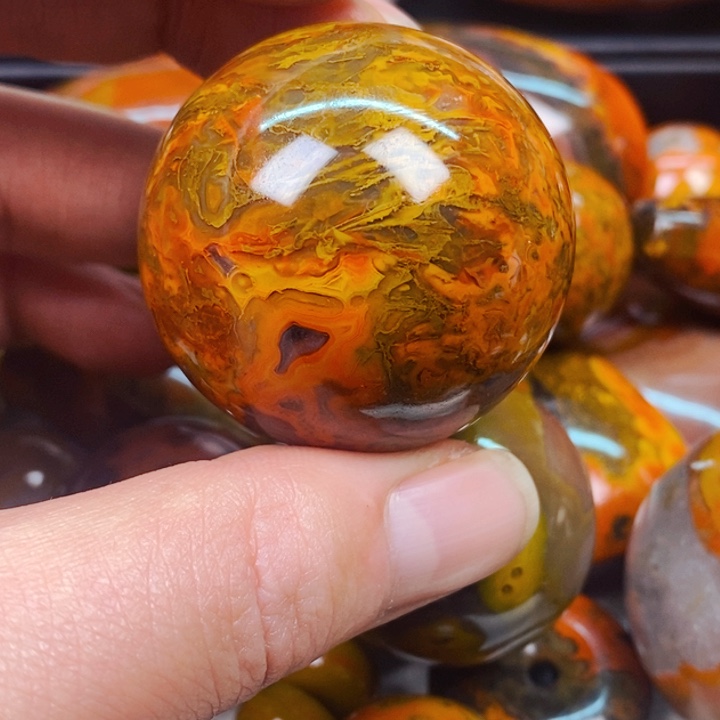 蛋***晃玛瑙/玉髓未镶嵌玛瑙