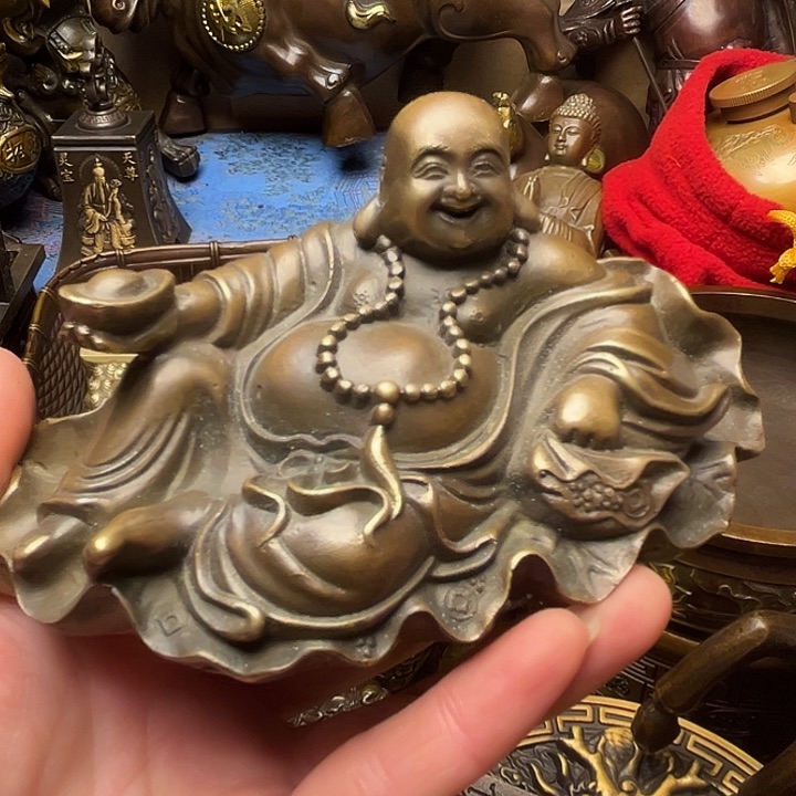 精美铜器批发档口