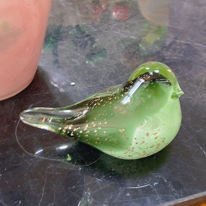 琉璃花瓶高6直径10