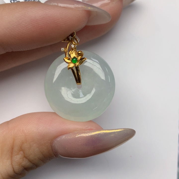 翡翠颈饰18K金镶嵌珀****店翡翠