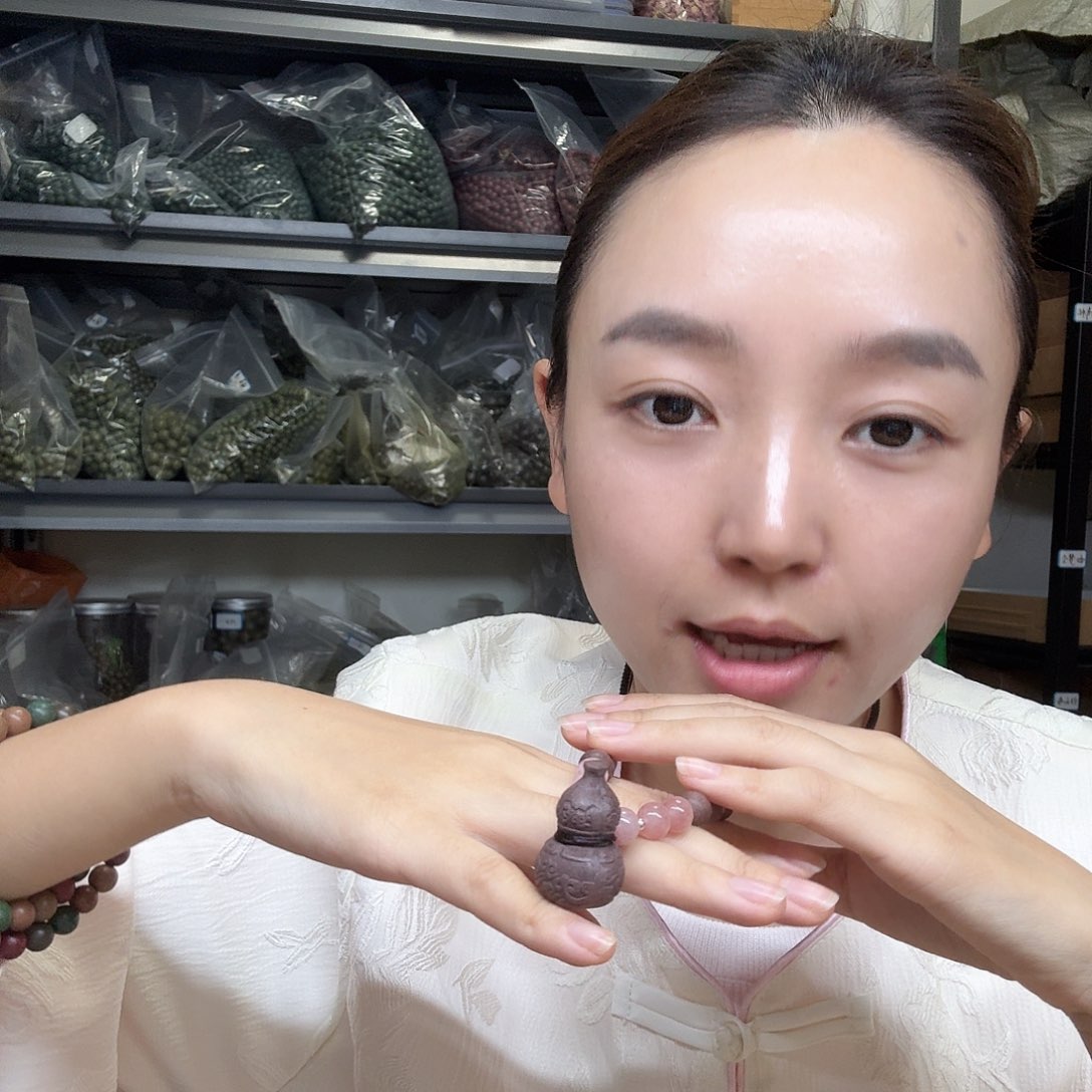 泥塑龙涎玫瑰葫芦吊坠项