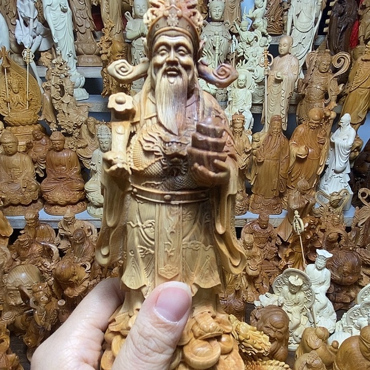 鸿***品柏木（崖柏）财神爷礼盒+