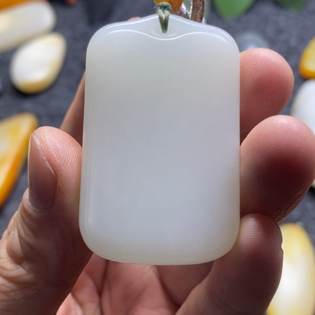 【闪购商品】和田玉颈饰未镶嵌