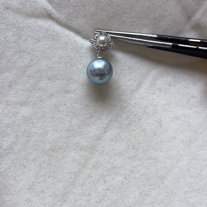 18K金镶嵌海水珍珠吊坠(不含链)