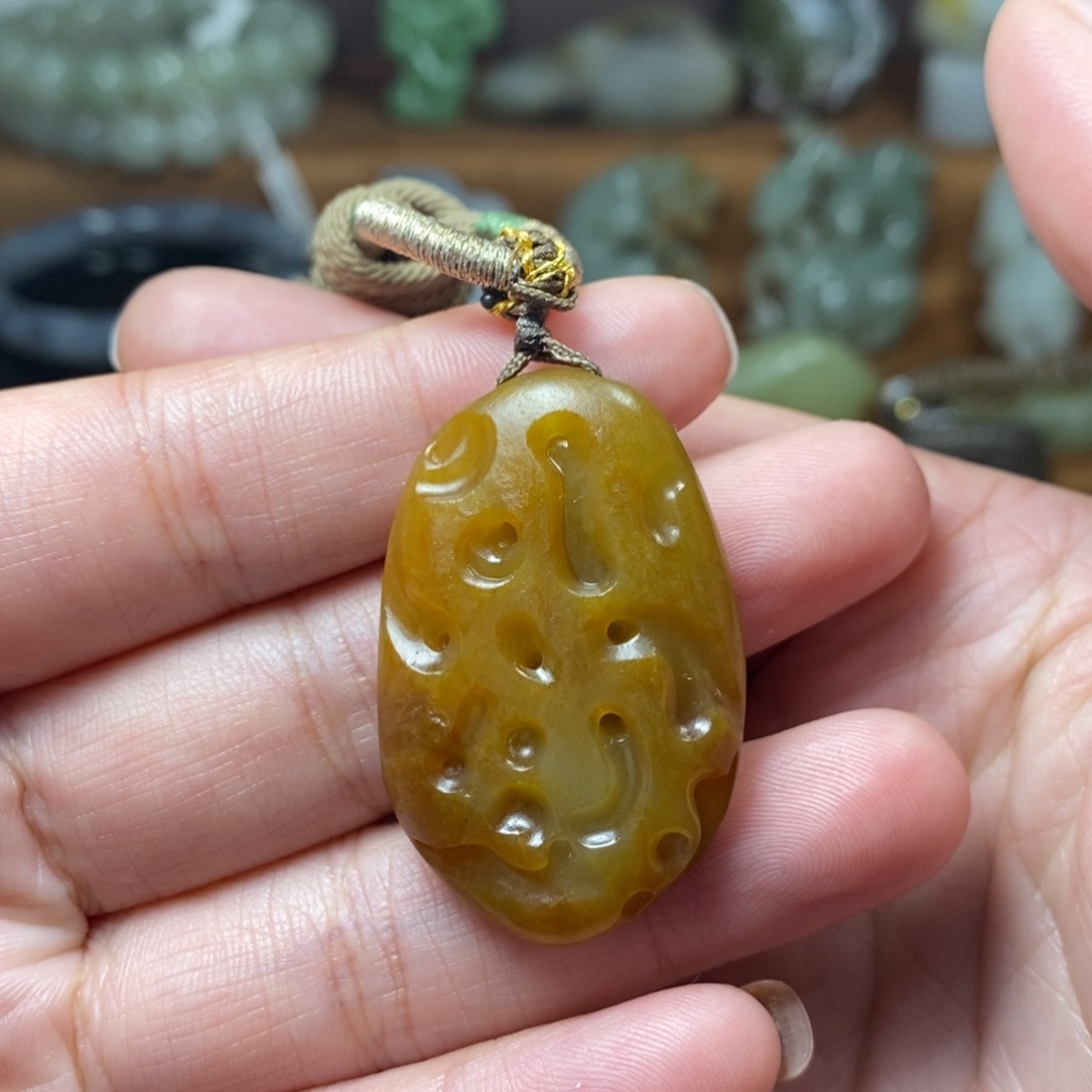 无***限和田玉未镶嵌手链