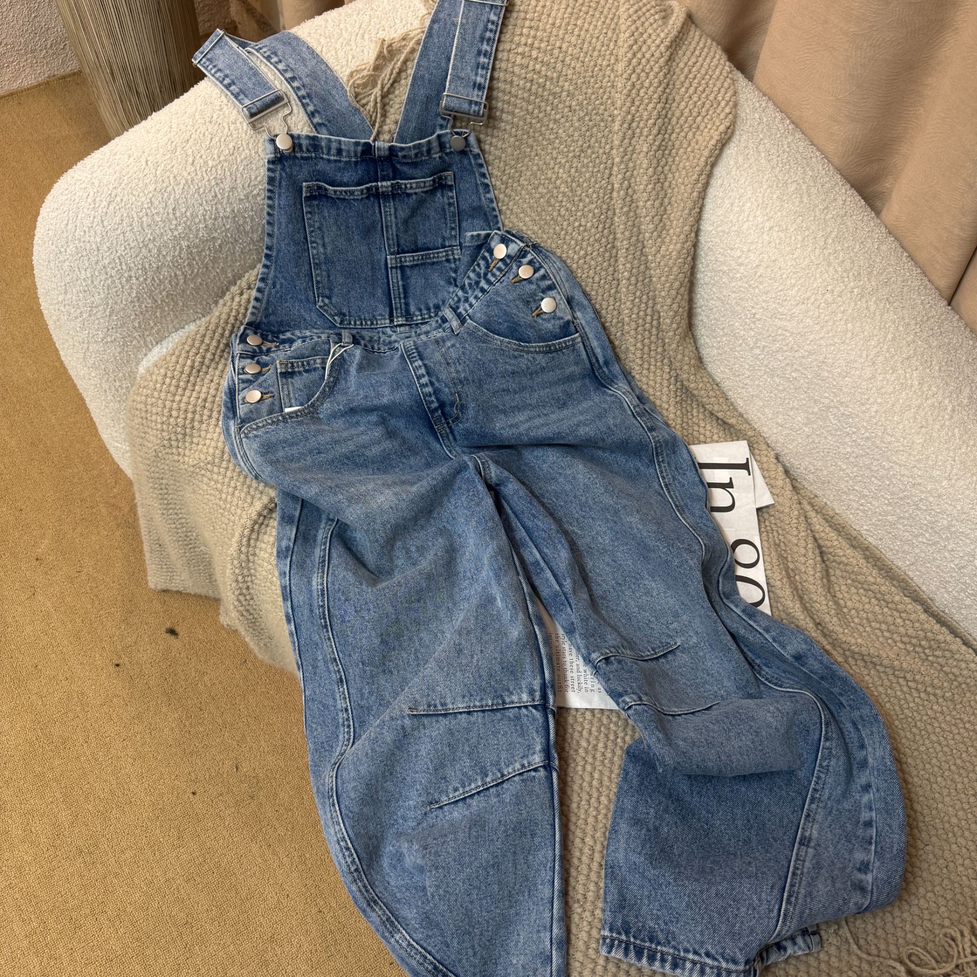 直筒牛仔裤ins新款宽松连体夏季裤子背带裤休闲风常规洋气长裤