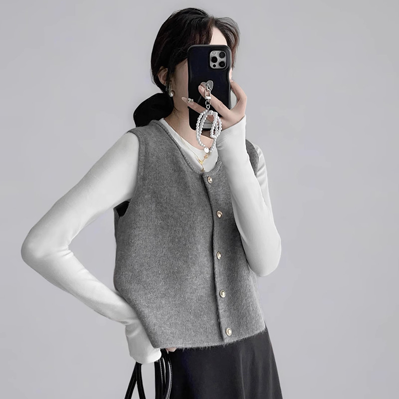 马甲2025年秋装新款加厚保暖气质简约女针织毛线衣小背心坎肩上衣