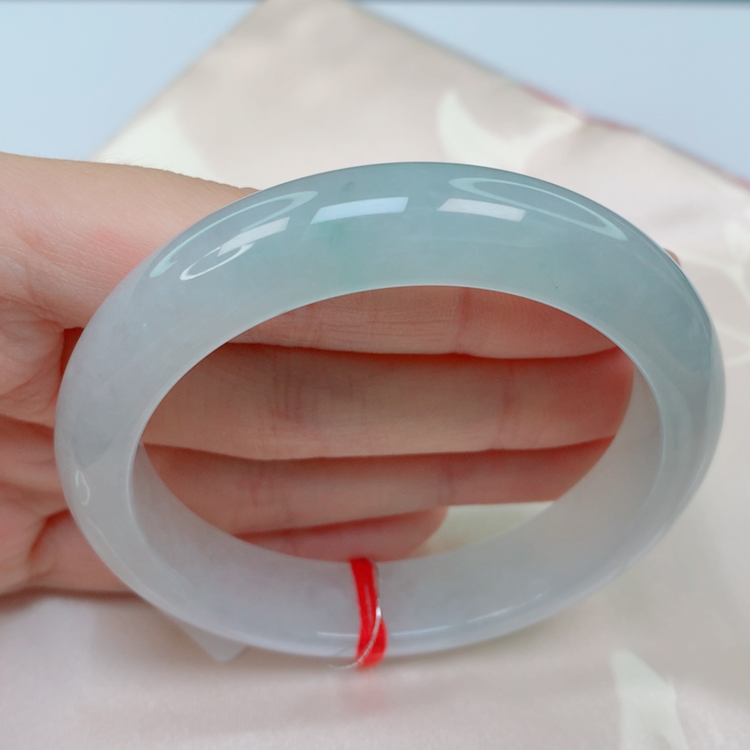 翡翠手镯未镶嵌55.8正圈