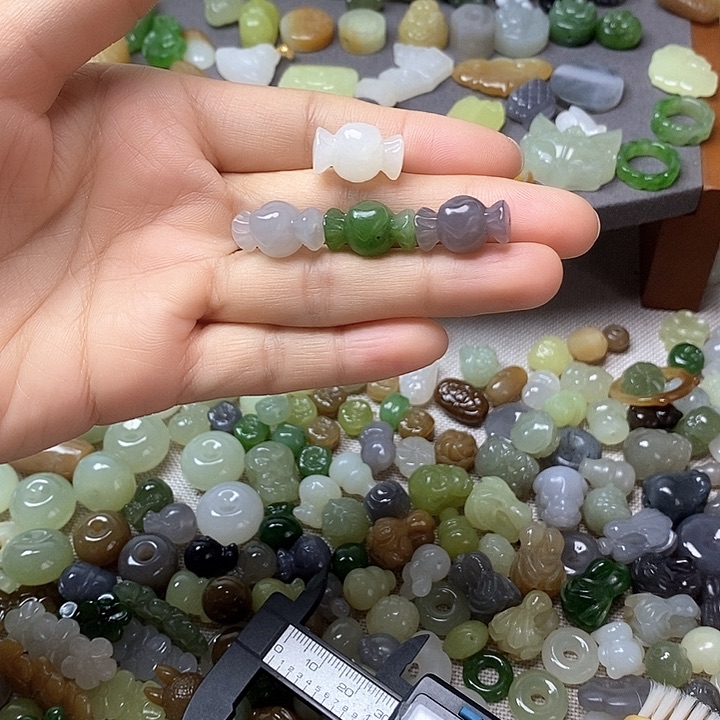 未镶嵌和田玉挂件糖果128一个多样性发其一