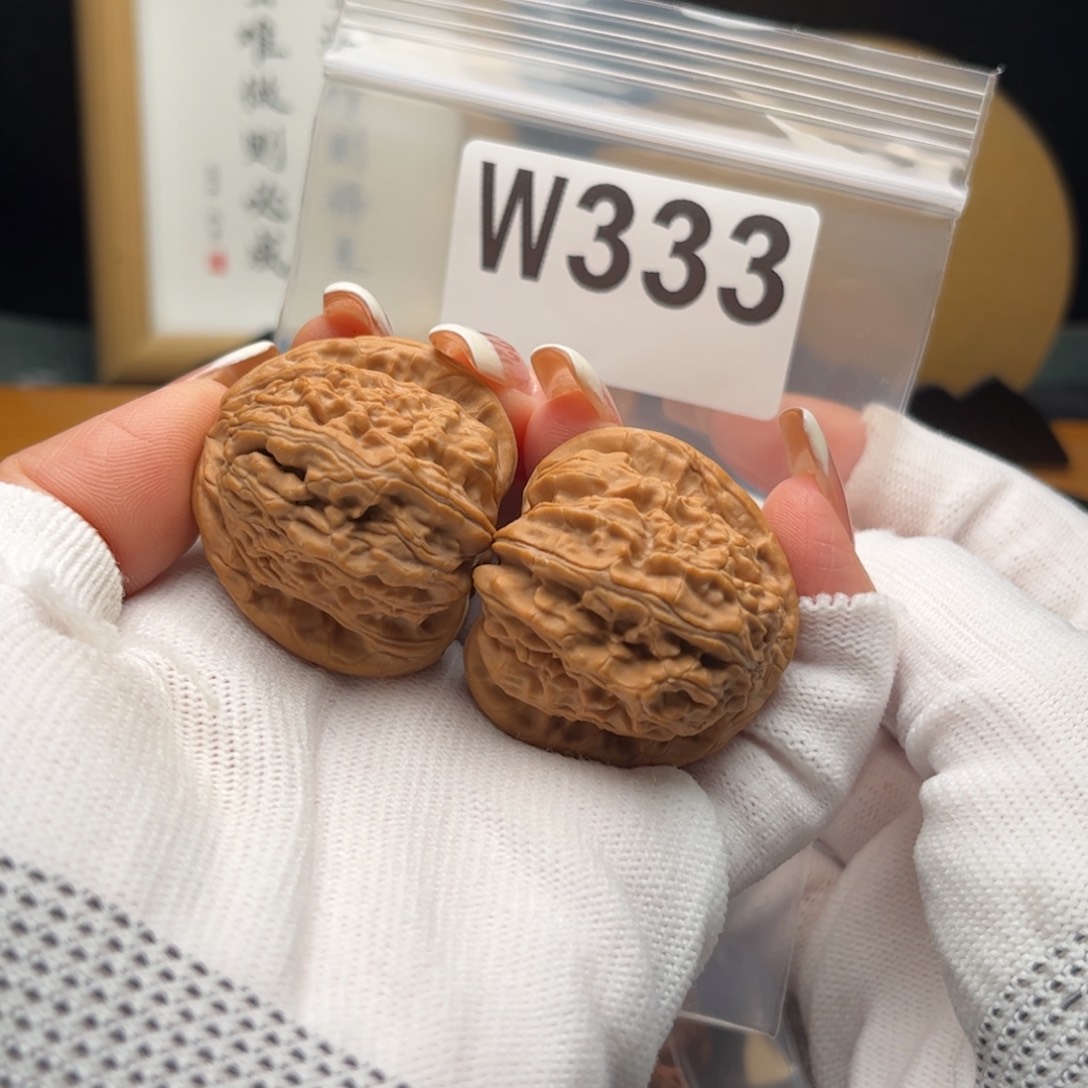 文玩核桃把件38白狮子w 333
