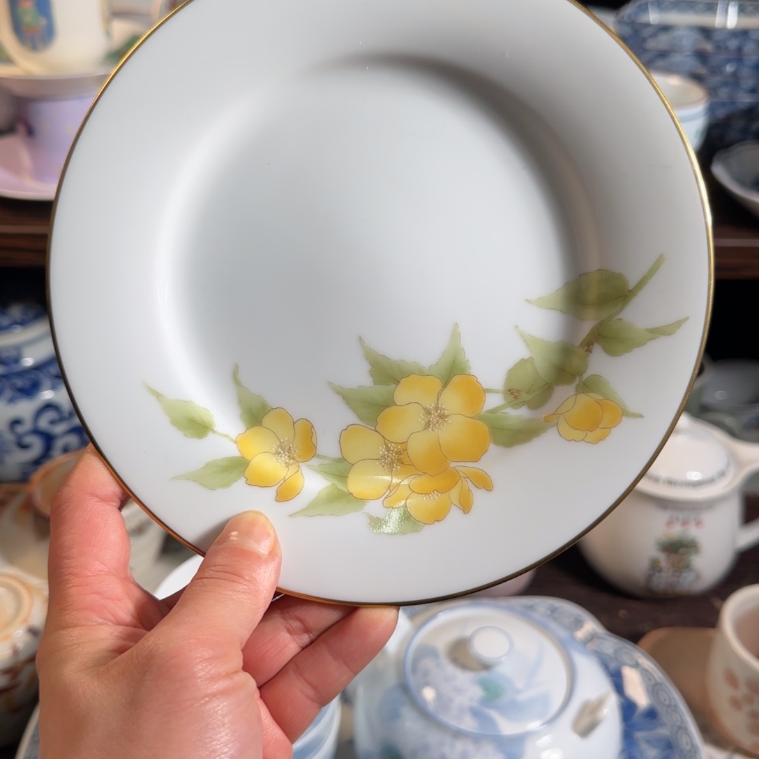 0000满18米包邮，默认微瑕，谨慎参拍，不退不换