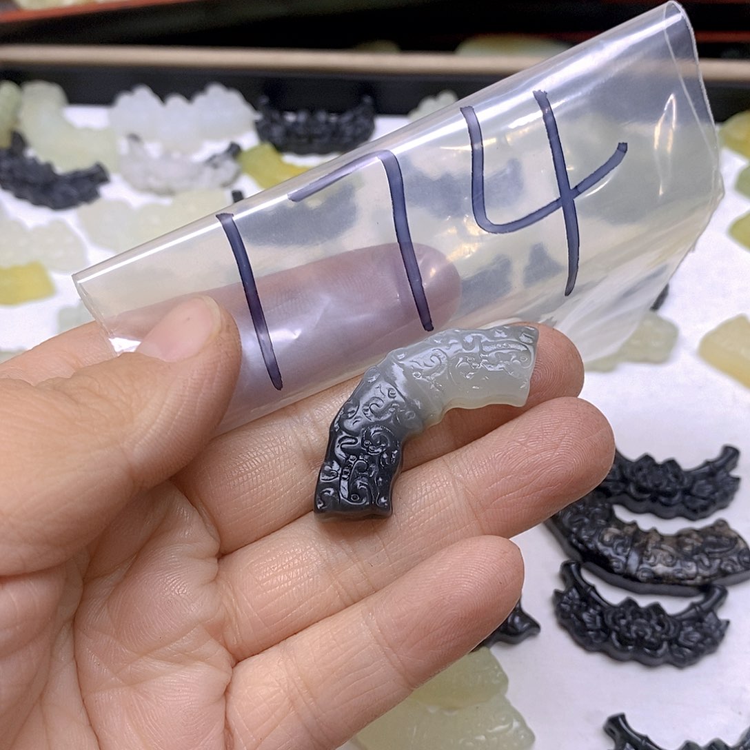 蛇纹石玉吊坠(不含链)未镶嵌N**_174