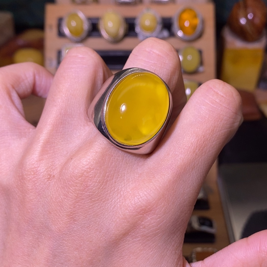 蜜蜡戒指银S925镶嵌知*