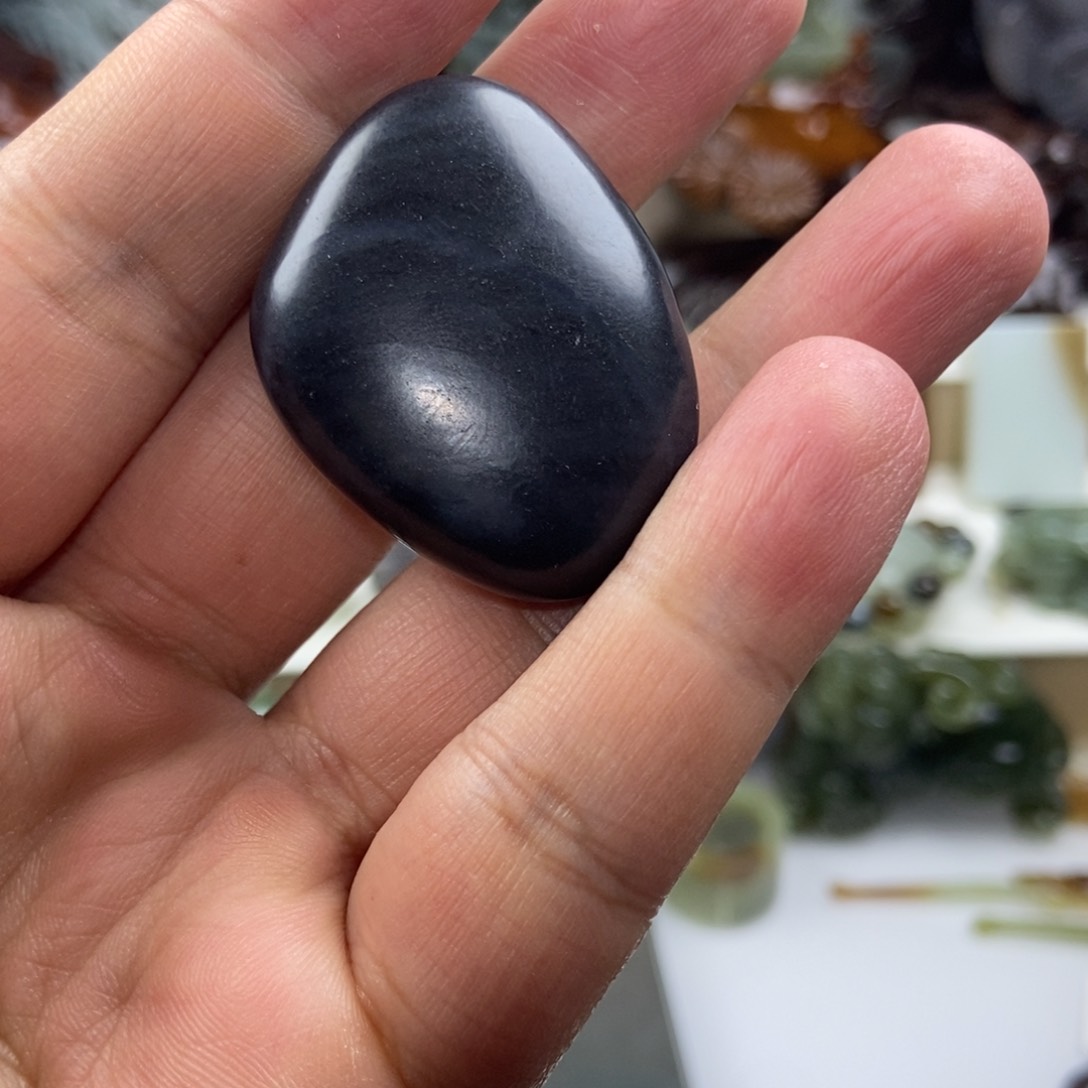 【闪购商品】颈饰未镶嵌和田玉