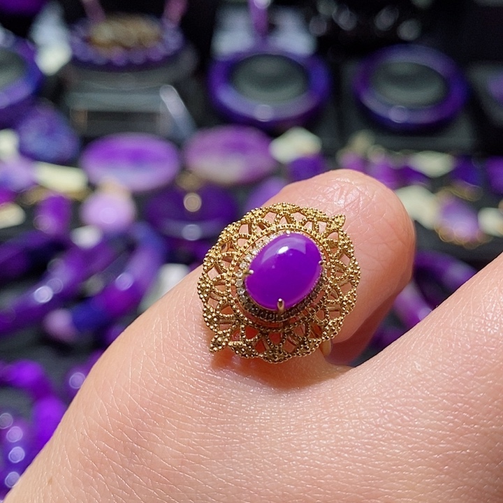 苏纪石（舒俱来）戒指18K金镶嵌