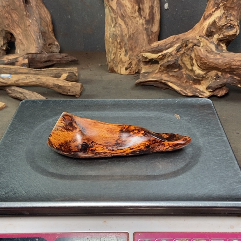 【闪购商品】黄花梨/降香黄檀墨****?