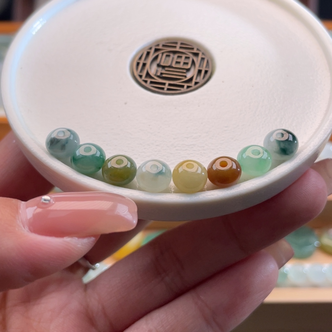 未镶嵌定制翡翠天然缅甸翡翠a货鼓珠一组7左右