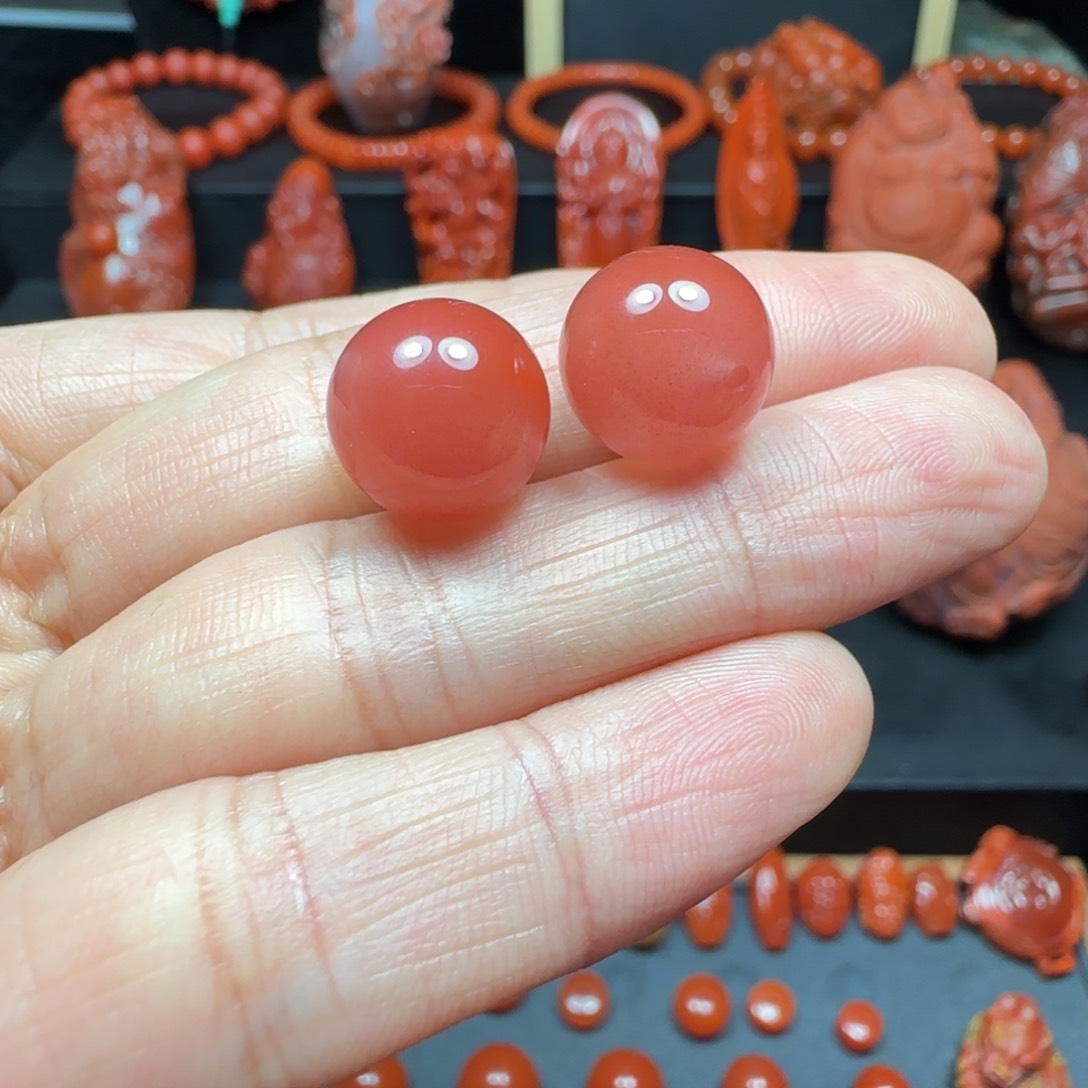 南红玛瑙挂件未镶嵌