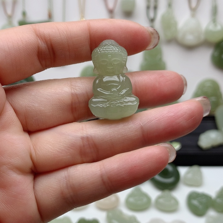 和田玉吊坠未镶嵌