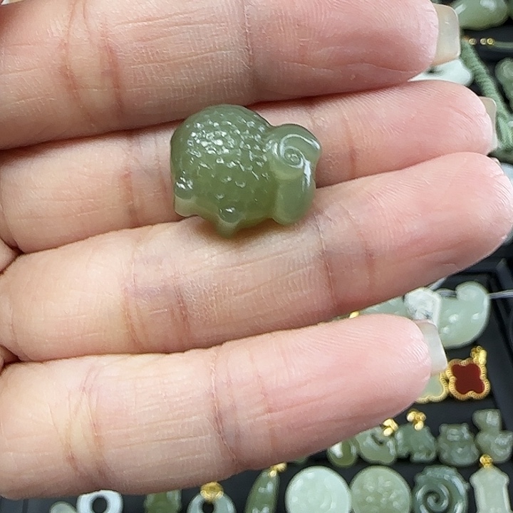 和田玉吊坠(不含链)未镶嵌