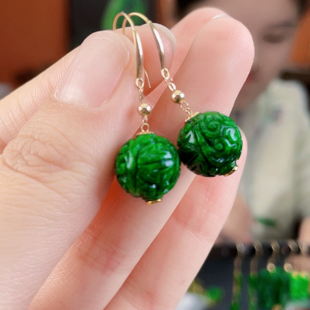 翡翠18K金镶嵌耳饰