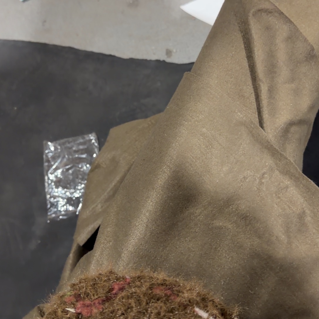 小***芙打包抽管F02。         