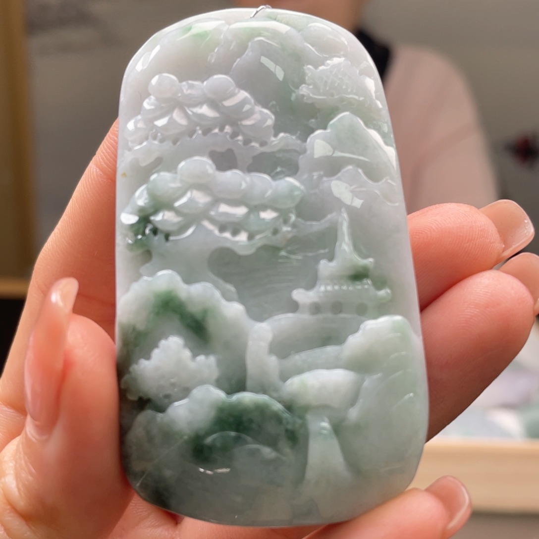 翡翠吊坠(不含链)未镶嵌