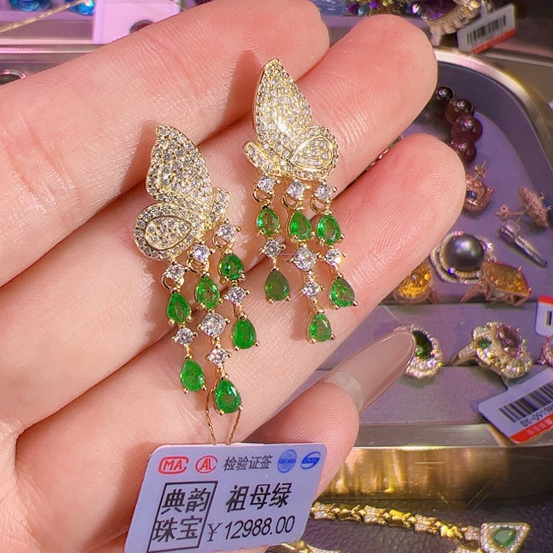 祖母绿耳钉银S925镶嵌