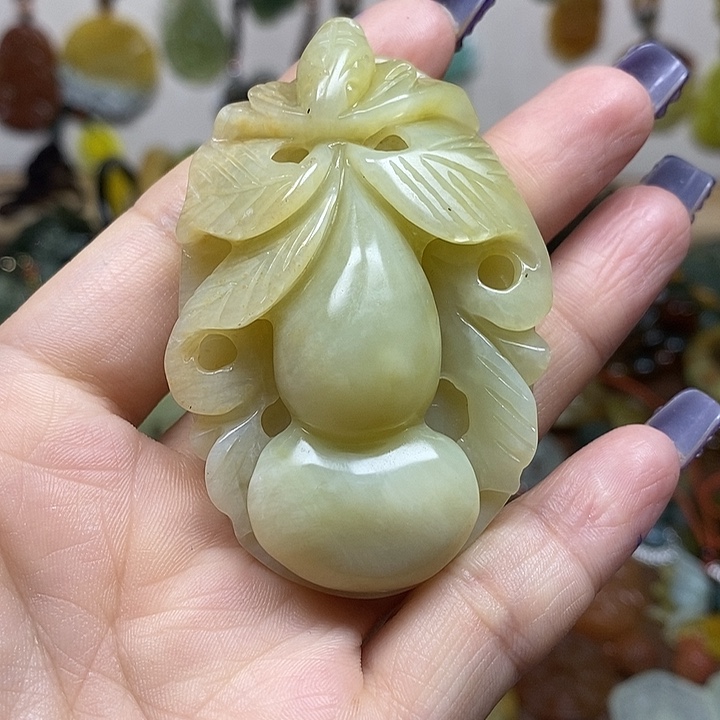 蛇纹石玉手把未镶嵌