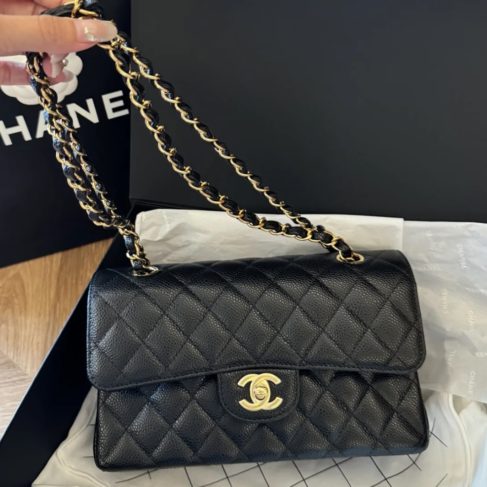 95新 Chanel/香奈儿 青奢荟/CF小号黑金牛斜挎包/22年/90939